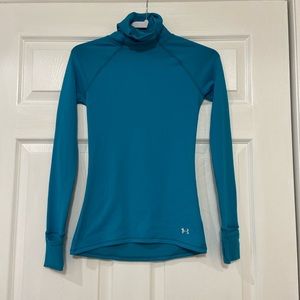 Blue under armor longsleeve shirt